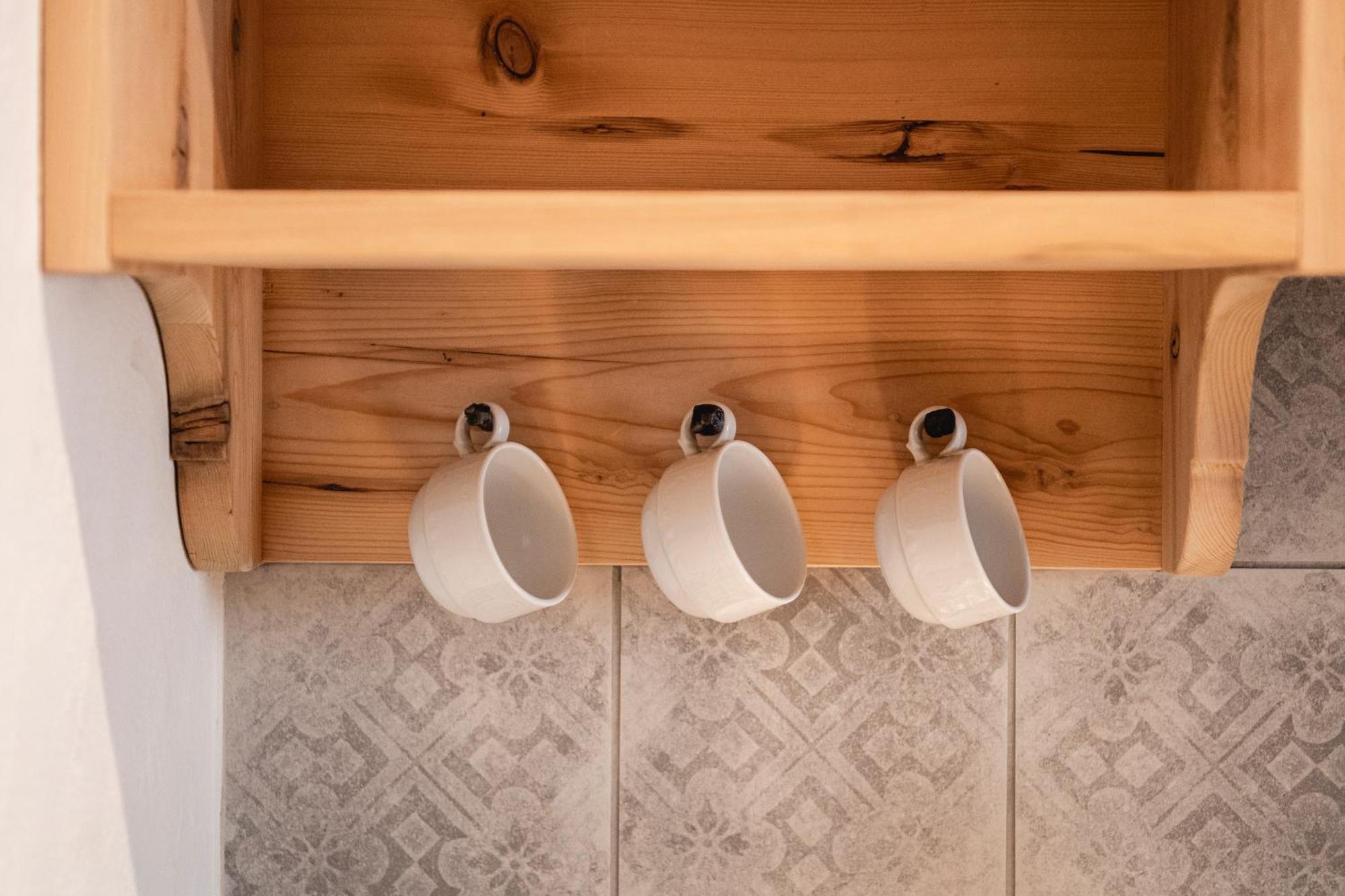 Ferienwohnung Huber unterm Baum Algund Zimmer foto